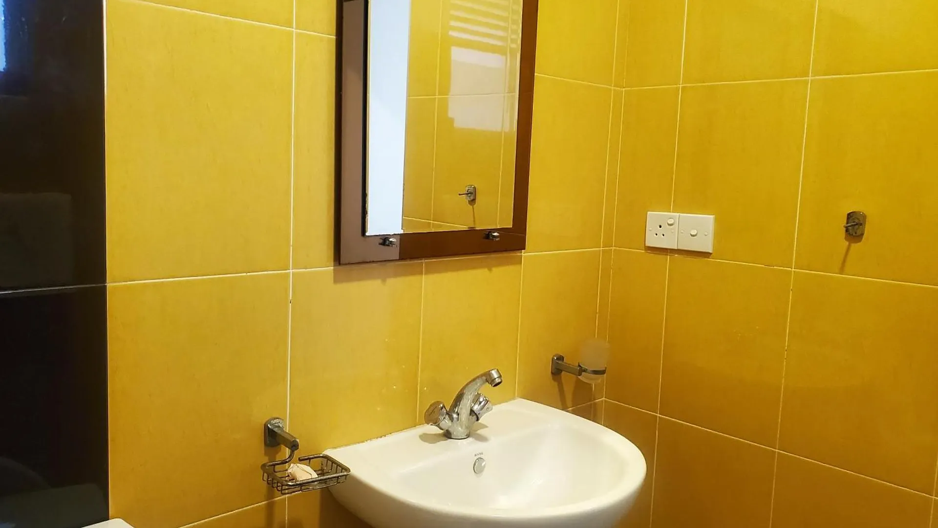 Mo'S Guest House Negombo 0*,