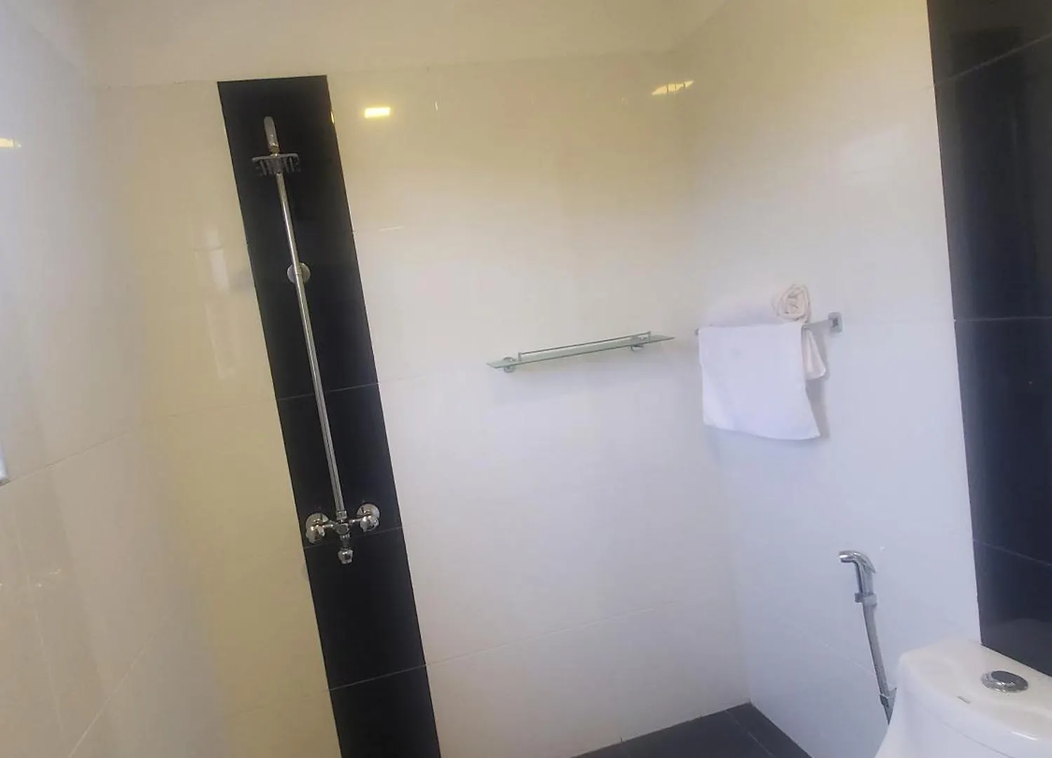Mo'S Guest House Negombo